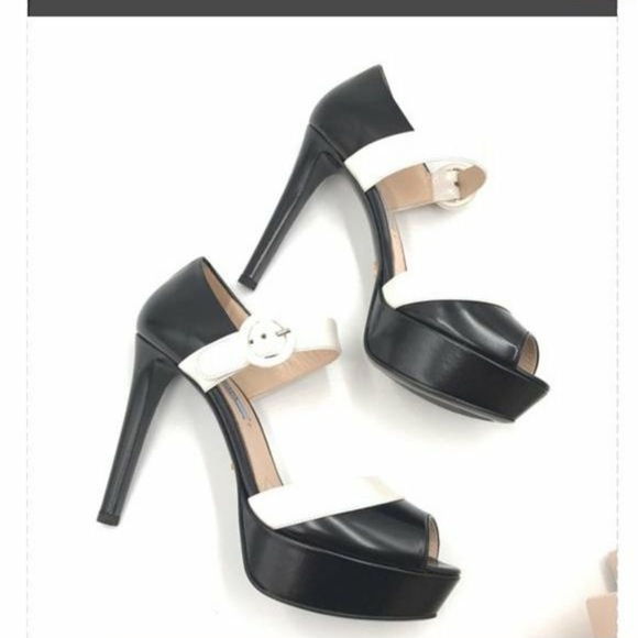 Prada Spazzolato Nero Talco Platform Heels - Picture 14 of 14